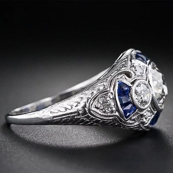 925 Sterling Art Deco Blue and White Sapphire Ring - Picture 5 of 16